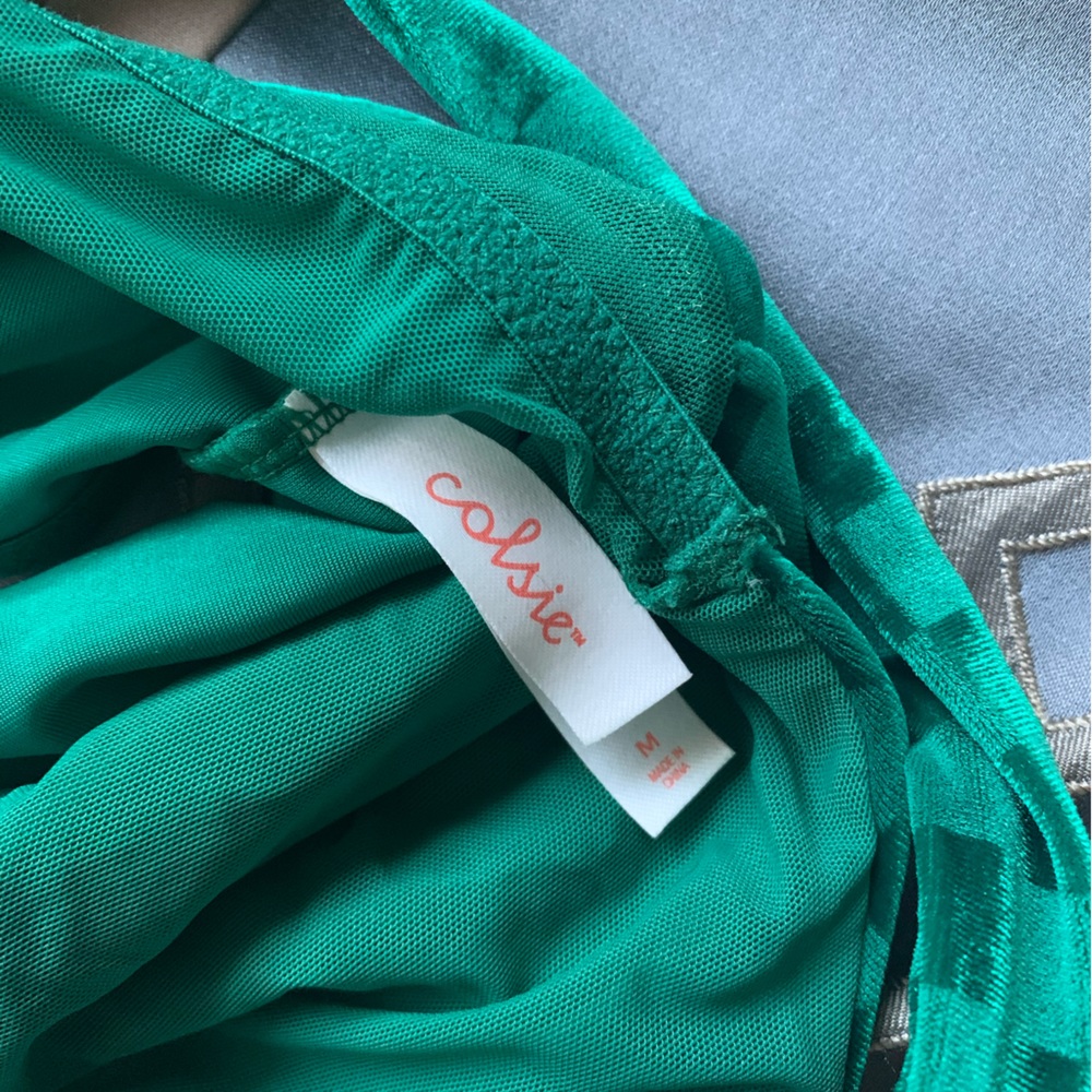 Colsie Green Tank Top - Picture 3 of 4